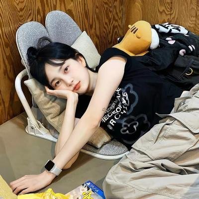 爱上小男人